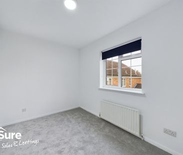 2 bedroom semi-detached house to rent - Photo 2