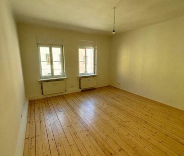 Traumhaftes Wohnen im Herzen der Stadt: Wohnung mit Innenhofbalkon sucht neue Bewohner*innen! | 2. Stock ohne Lift - Photo 4