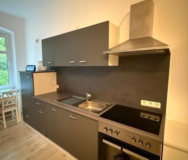 2-Raum-Wohnung mit Einbauküche in Randlage von Aue! - Photo 3