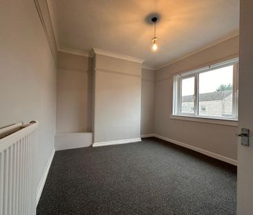 4 bedroom terraced house to rent - Photo 4