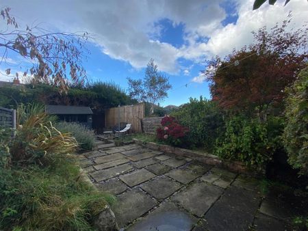 2 bedroom terraced house to rent - Photo 5