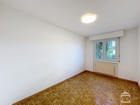 Proche du centre ville appartement de 3 pièces au rez-de-chaussée - Foto 3