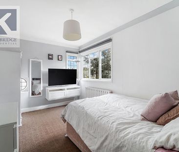 4 bedroom semi-detached house to rent - Photo 6