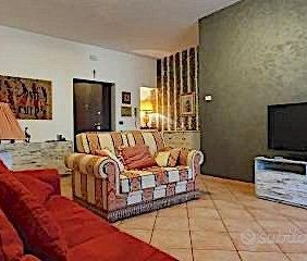 CIAMPINO TRILOCALE ARREDATO Con BALCONE - Photo 3