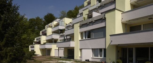 Living in a beautiful semi-detached house - Photo 1