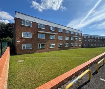 Bracken Crescent, Bishopstoke, SO50 - Photo 2