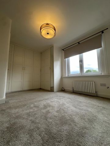 3 bedroom end of terrace house to rent - Photo 5