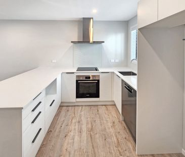 Silverstream Living - Photo 1