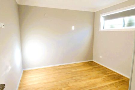 Modern & Private Granny Flat in a Peaceful Cul-de-Sac - Photo 2