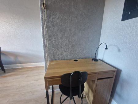 1 bedroom flat to rent - Photo 3