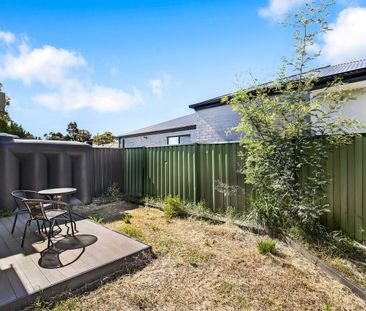 Fresh, Contemporary Living - Brand New 2BR Unit in Wallan - Photo 5