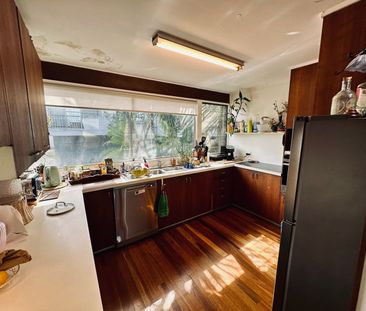 Highgate Hill - Photo 6