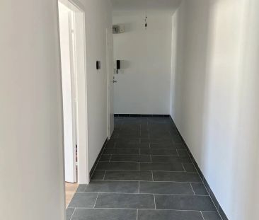 Helle, freundliche vollrenovierte 3-Zimmer-Mietwohnung mit Gartennu... - Photo 6