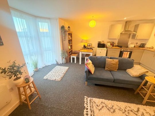 2 bedroom apartment to rent - Photo 1