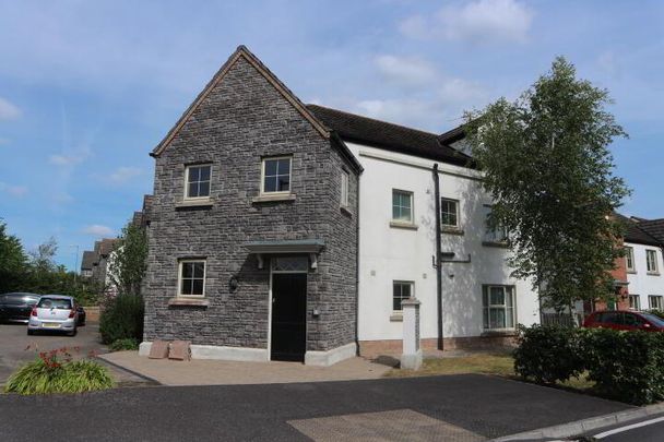 20 Coopers Mill Mews, Dundonald, Belfast, BT16 1WS - Photo 1