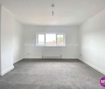 Carlton Avenue, Westcliff On Sea, SS0 - Photo 5