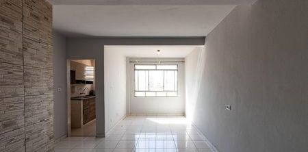 Studio para alugar com 40m², 1 quarto e sem vaga - Foto 2