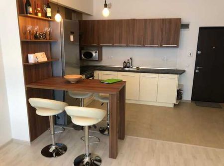 Apartament cu 2 camere in centru orasului! 45 mp, parcare, zona strazii Ploiesti - Photo 4
