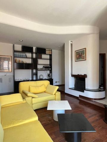 Appartamento con tre camere e tre bagni Via Andrea Costa - Foto 5