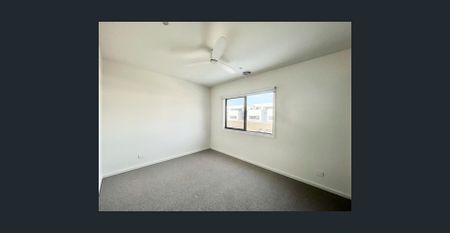 4 Bedroom Townhouse Burwood Brickworks - Photo 5