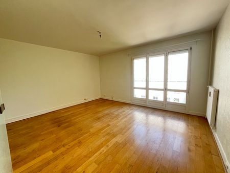 Location appartement 2 pièces, 56.00m², Reims - Photo 2