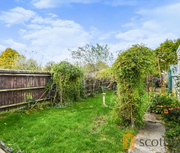 3 bedroom semi-detached house to rent - Photo 5