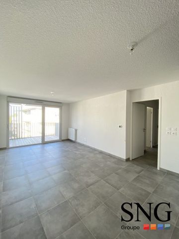 T3 AVEC BALCON ET PARKING - Photo 2