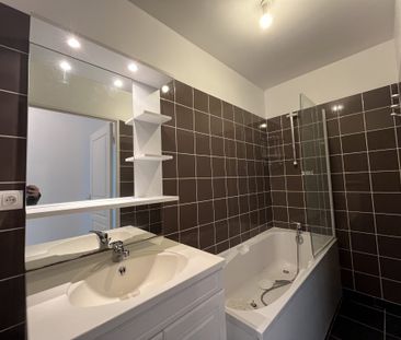 Location Appartement 3 pièces 79m² AMIENS 80000 - Photo 2