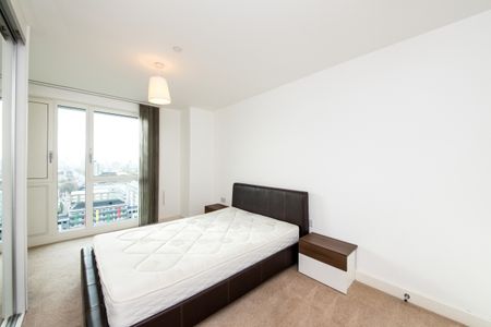 2 Bed Flat, Marner Point, E3 - Photo 2