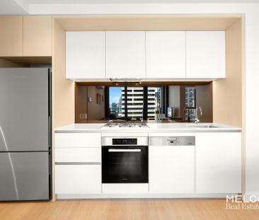 FURNISHED ONE-BED AT MELBOURNE QUARTER - Photo 1