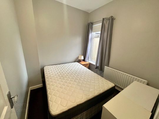 55 The Mount, BT54NB, Belfast - Photo 1