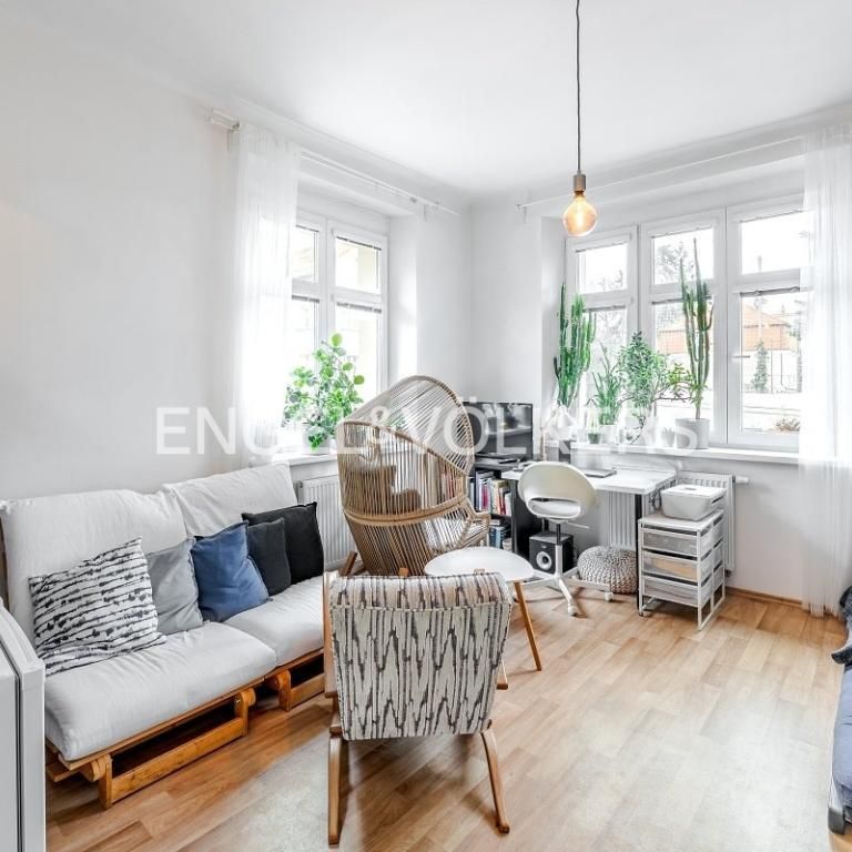 Pronájem bytu 1+kk 20 m2 - Photo 1