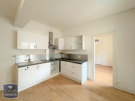 Location Appartement 3 pièces 69m² LIBOURNE 33500 - Photo 2