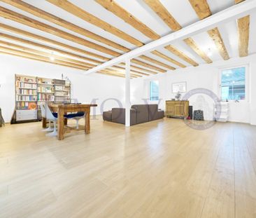 STANDING AND RENOVATED WITH STAMP AND BALCONY - Foto 1