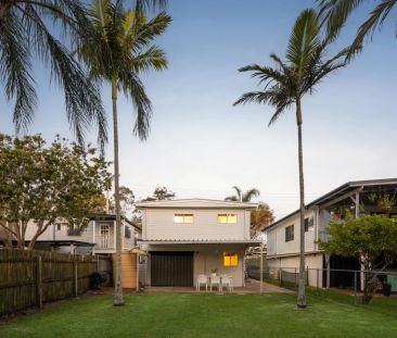 3 Bedroom house Redcliffe Contact Julie Sykes 0438 050 110 6 month ... - Photo 4