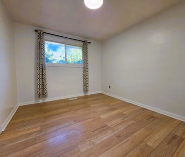 For Lease - 57 Foreht Crescent, Aurora, Ontario - Photo 4