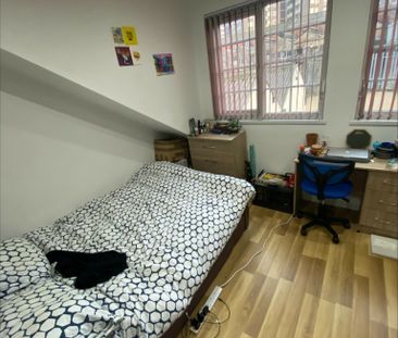Mabgate, Leeds, LS9 - Photo 1