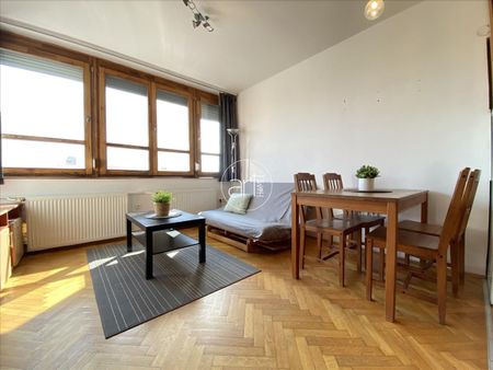 Kiadó jó állapotú panel lakás - Szeged - Fotó 4
