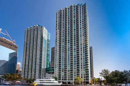 For Lease - 77 Harbour Square Unit# 2210, Toronto, Ontario - Photo 3