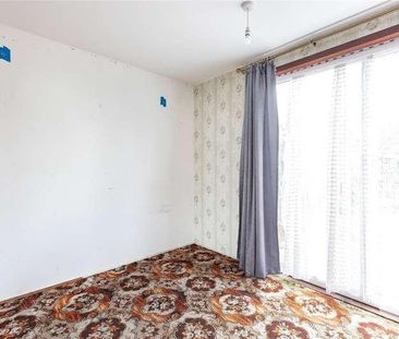 Trinidad Gardens, Dagenham, Essex, RM10 - Photo 3