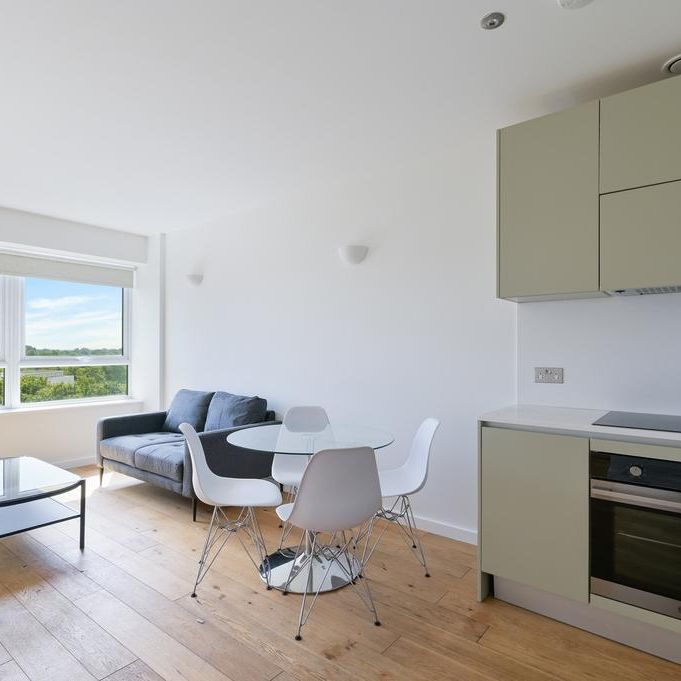 1 bedroom flat to rent - Photo 1