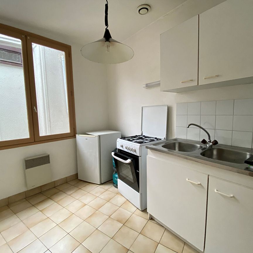 Location Appartement 1 pièce 26m² - Photo 1