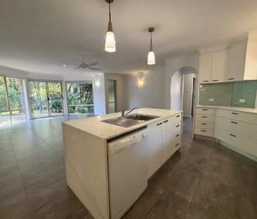 4 Seamist Place, Coffs Harbour - Photo 4