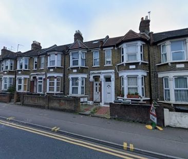 1 Bed Flat, Forest Road, E17 - Photo 2