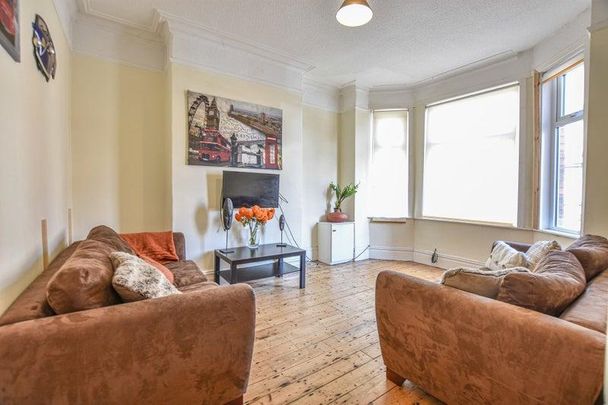 5 bedroom terraced house to rent - Photo 1