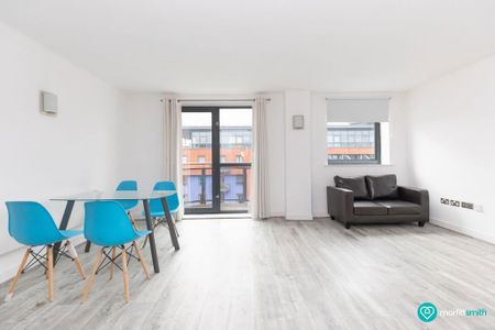 2 bedroom flat to rent - Photo 3