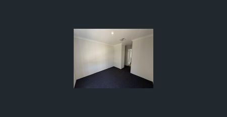 CLICK ON VIDEO ICON FOR 3D VIRTUAL WALKTHROUGH - Photo 4