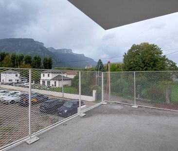 location Appartement T3 DE 58.4m² À SAINT EGREVE - Photo 5
