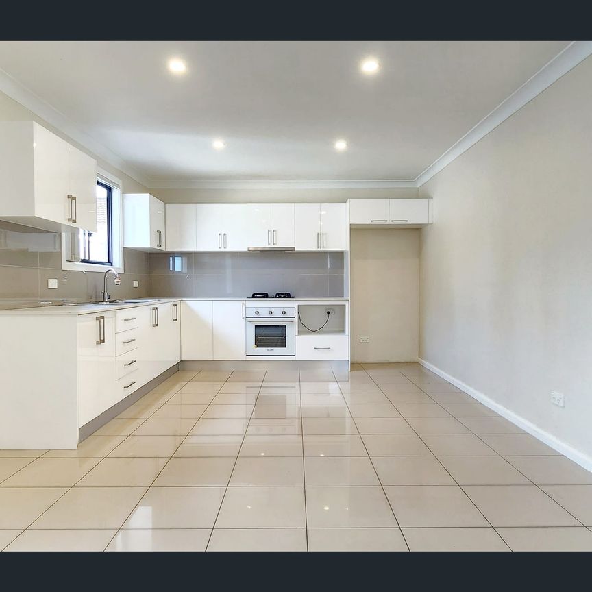 55 Sackville Street, Fairfield Heights NSW 2165 - House For Rent | Domain - Photo 1