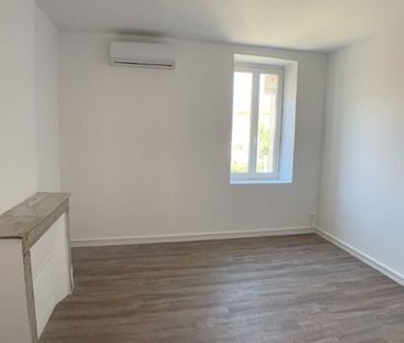 maison 4 pièces 62m2 MARSEILLE 16EME 1 020 euros - Photo 3